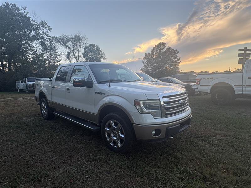 Used 2014 Ford F150 Lariat w/ Equipment Group 502A Luxury AWD/4WD image 2