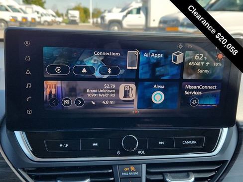 Used 2024 Nissan Altima 2.5 SV w/ SV Premium Package image 38