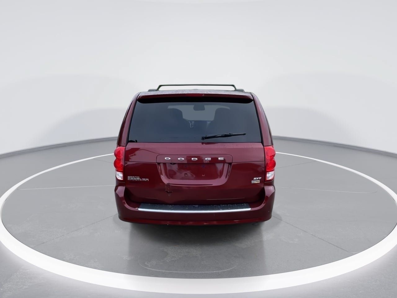 Used 2019 Dodge Grand Caravan SXT FWD image 16
