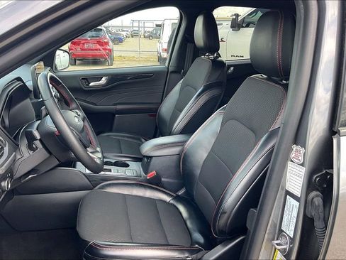 Certified 2024 Ford Escape ST-Line w/ Cold Weather Package image 18