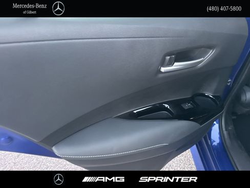 Used 2025 Toyota Corolla Hatchback image 19