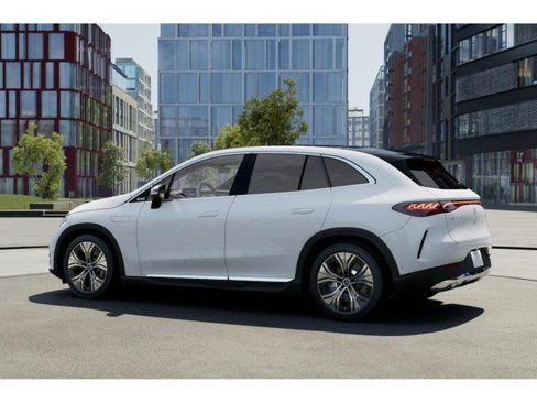 Used 2025 Mercedes-Benz EQE 350+ 4MATIC SUV image 55