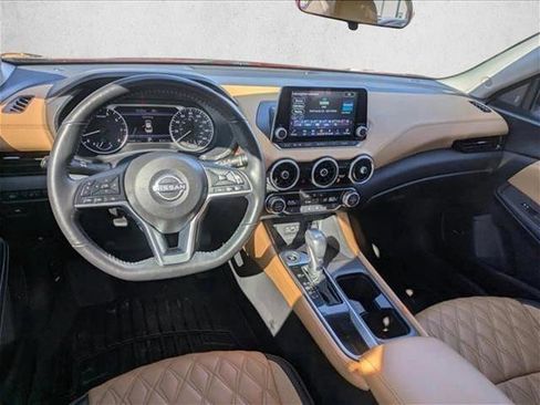 Used 2024 Nissan Sentra SV w/ SV Premium Package image 15