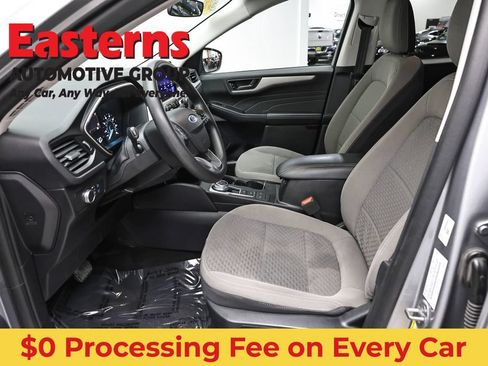 Used 2022 Ford Escape SE FWD image 14