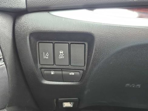 Used 2017 Acura TLX V6 w/ Technology Package image 30