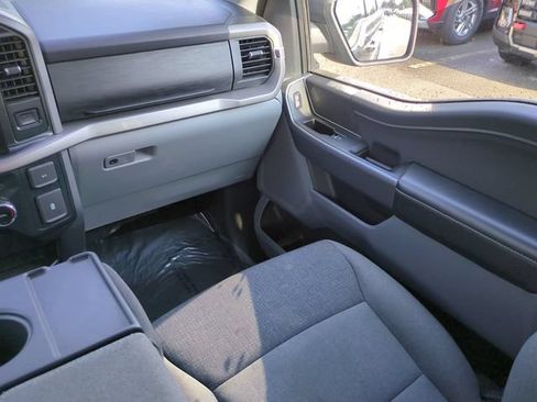 Used 2025 Ford F150 XLT w/ Equipment Group 301A Standard RWD image 16