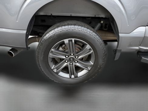 Used 2023 Ford F150 Lariat AWD/4WD image 36
