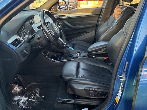 Used 2017 BMW X1 xDrive28i image 7