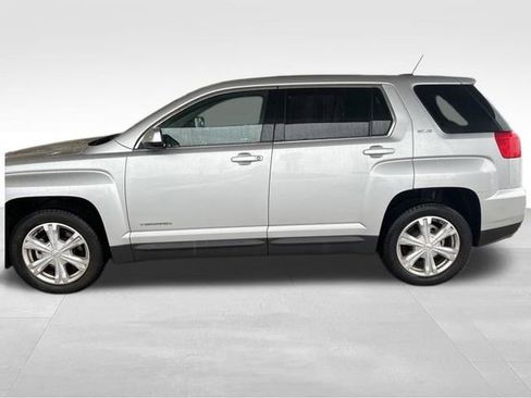 Used 2017 GMC Terrain SLE FWD image 6