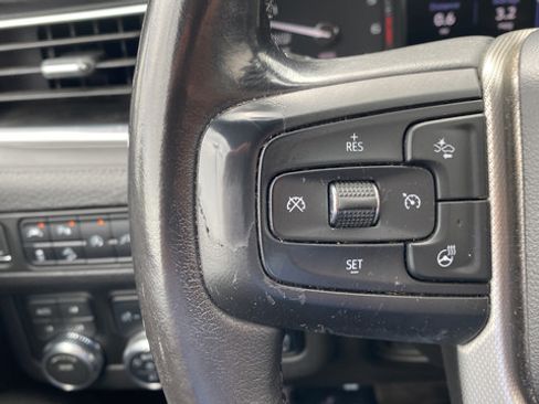 Used 2021 GMC Yukon Denali w/ Denali Premium Package AWD/4WD image 34