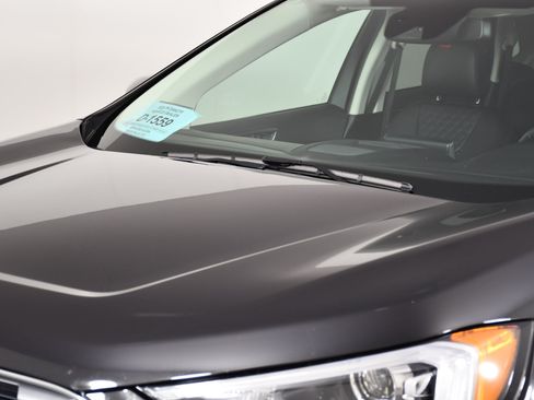 Used 2024 Ford Edge Titanium AWD/4WD image 12