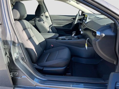 Certified 2025 Nissan Altima 2.5 S image 26