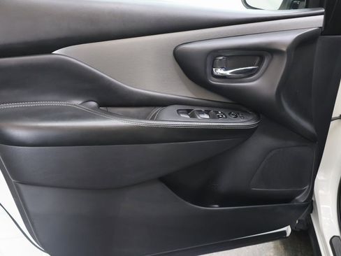 Used 2021 Nissan Murano SV w/ Cargo Package image 16