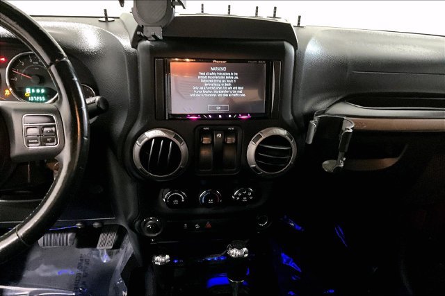 Used 2012 Jeep Wrangler Sport AWD/4WD image 15