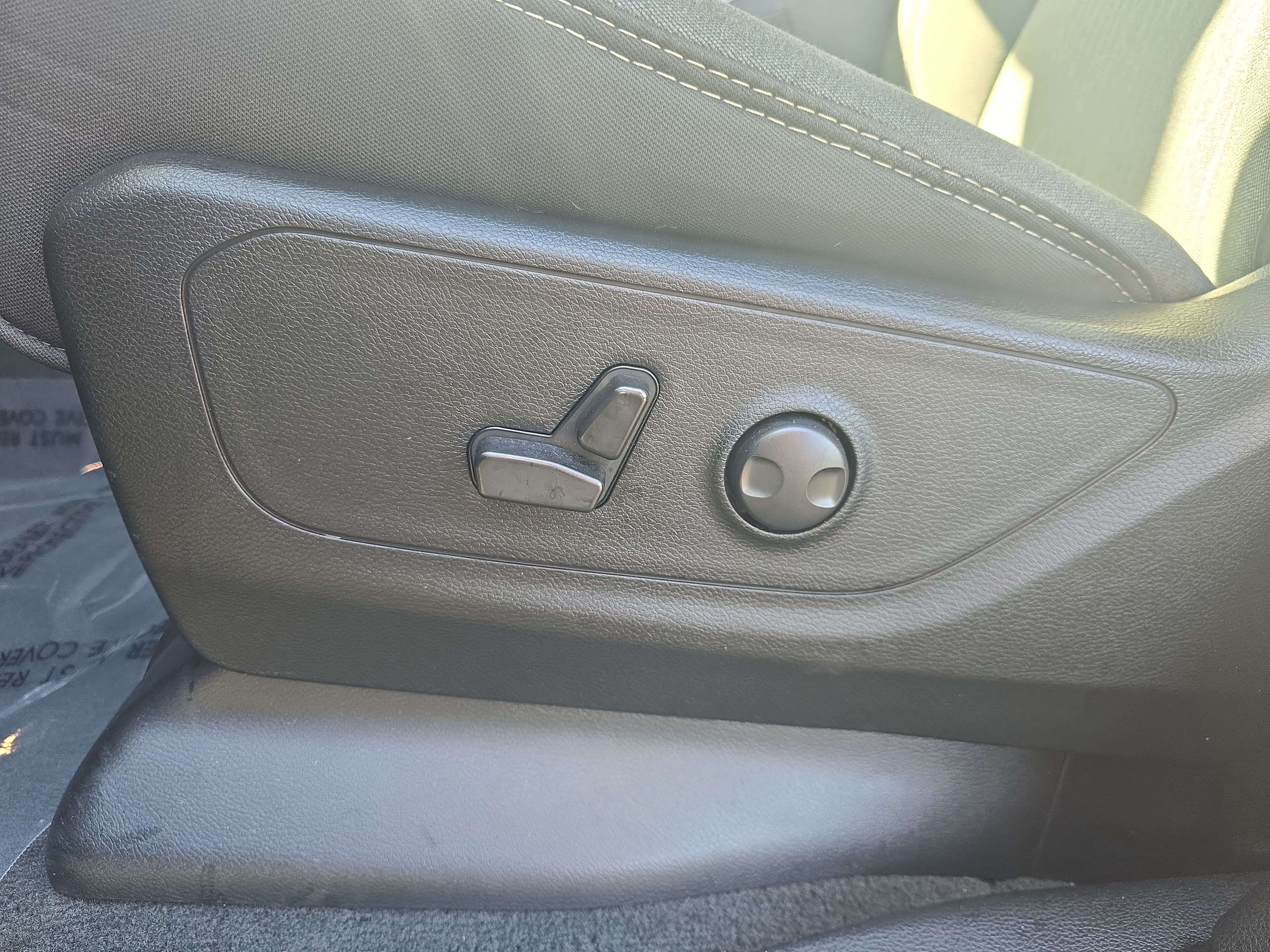 Used 2023 RAM 1500 Big Horn AWD/4WD image 28