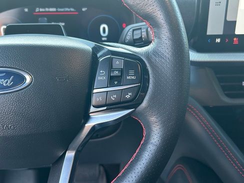 Used 2025 Ford Explorer ST-Line w/ Premium Package image 37