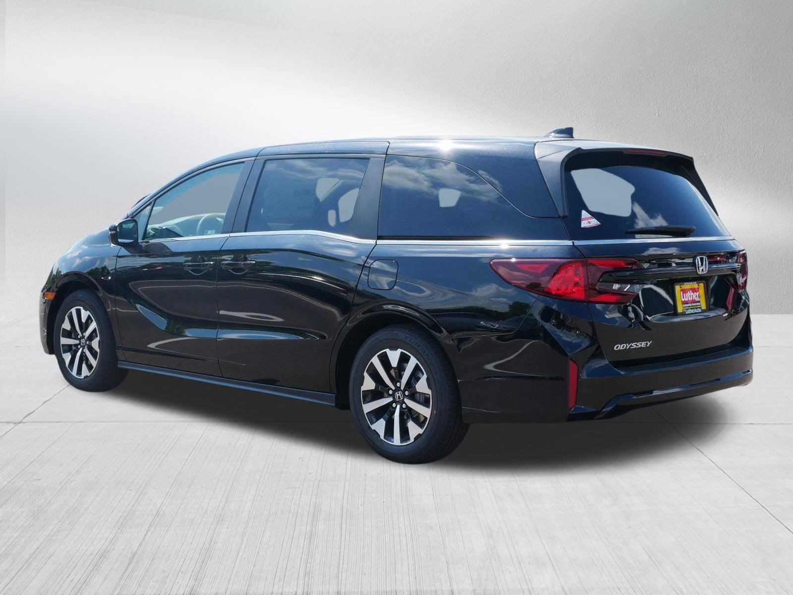 New 2027 Honda Odyssey EX-L image 5