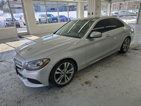 Used 2018 Mercedes-Benz C 300 4MATIC Sedan image 2