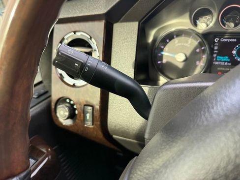Used 2015 Ford F350 Platinum image 19
