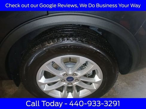 Certified 2022 Ford Escape SE w/ Cold Weather Package image 19