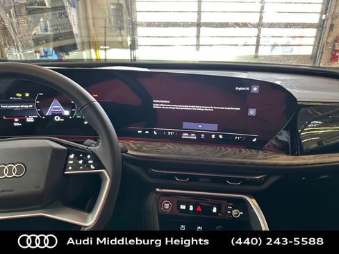 New 2025 Audi Q5 Premium Plus image 14