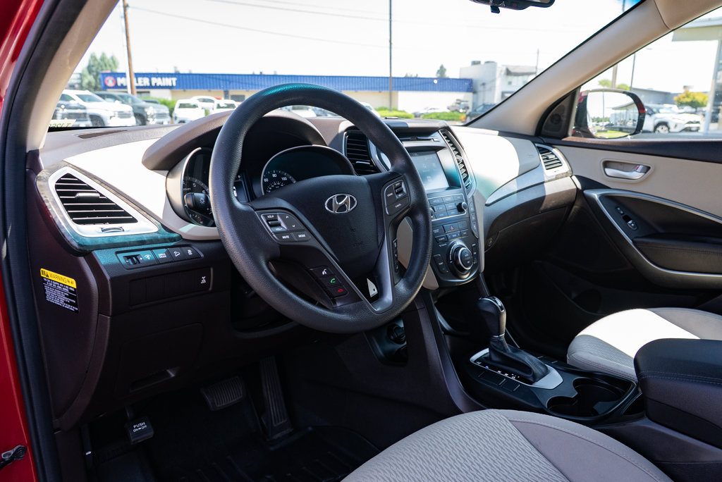 Used 2018 Hyundai Santa Fe SE AWD/4WD image 22
