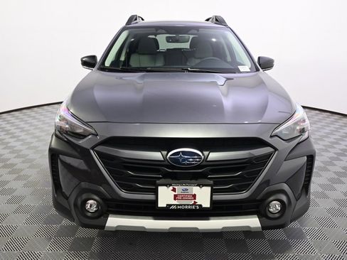 Certified 2025 Subaru Outback Limited AWD/4WD image 10