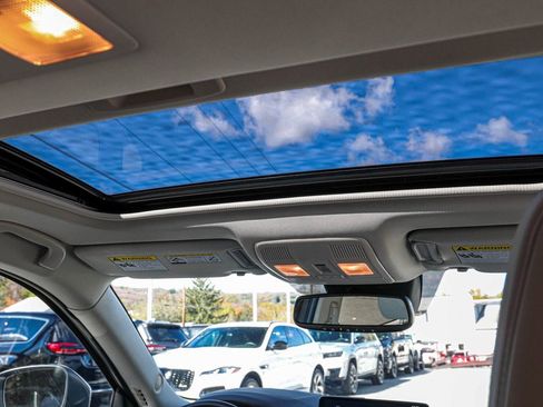 Used 2023 MAZDA CX-5 AWD 2.5 S w/ Preferred Package image 32