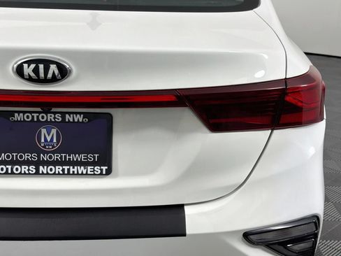 Used 2019 Kia Forte LXS FWD image 23