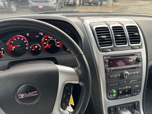 Used 2012 GMC Acadia SLT image 8