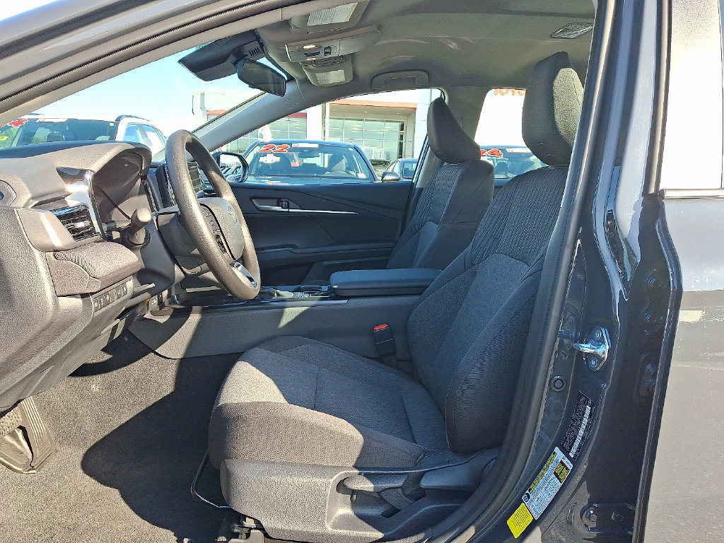Used 2026 Toyota Camry LE FWD image 14