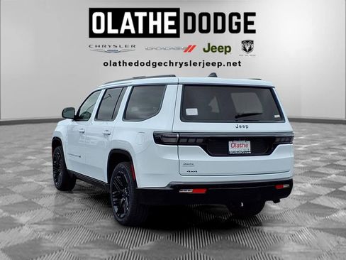 New 2026 Jeep Grand Wagoneer Limited AWD/4WD image 3