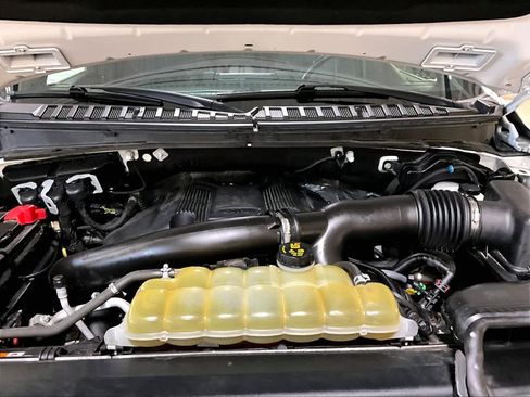 Used 2020 Ford Expedition Limited w/ Equipment Group 303A image 31