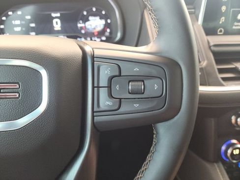 Certified 2024 GMC Yukon XL AT4 w/ Technology Package AWD/4WD image 40
