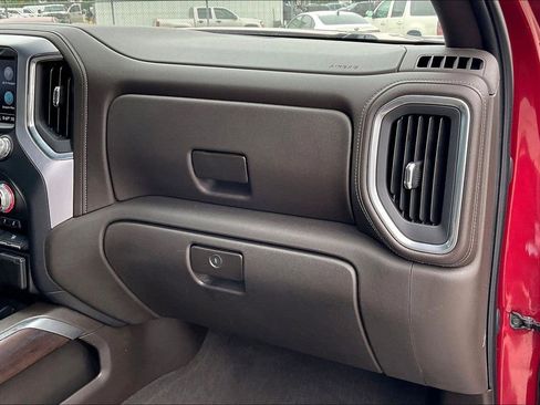 Used 2020 GMC Sierra 1500 SLT RWD image 23
