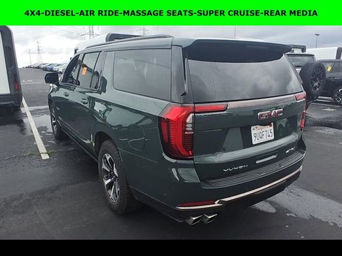Used 2025 GMC Yukon XL AT4 Ultimate image 8