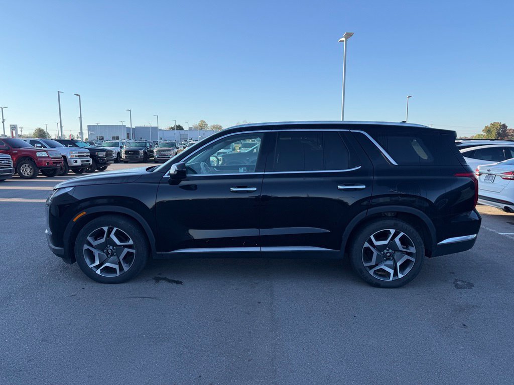 Used 2024 Hyundai Palisade Limited AWD/4WD image 20