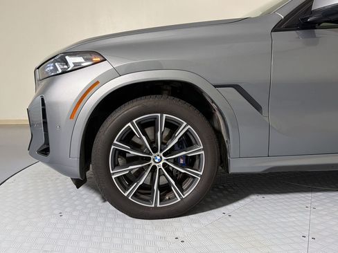 Used 2026 BMW X6 xDrive40i AWD/4WD image 12
