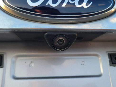 Used 2015 Ford Escape Titanium w/ Equipment Group 301A FWD image 8