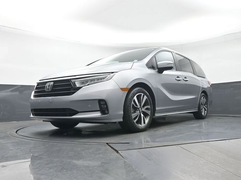 Certified 2023 Honda Odyssey Touring image 36