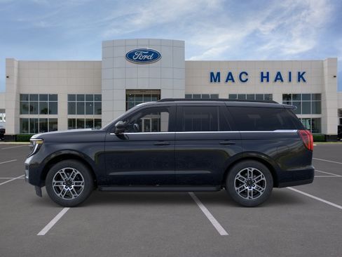 New 2026 Ford Expedition Active RWD image 3