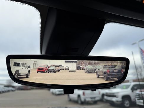 Certified 2023 GMC Sierra 2500 AT4 w/ AT4 Premium Plus Package image 34