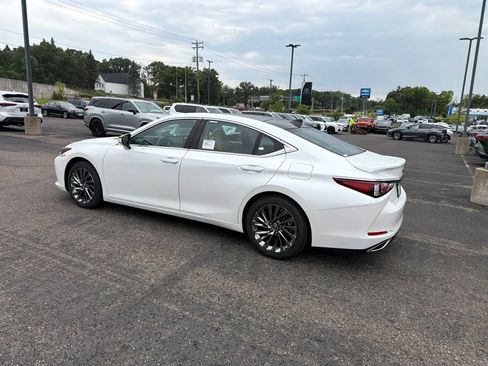 Certified 2025 Lexus ES 350 Ultra Luxury w/ Accessory Package (Z2) FWD image 37