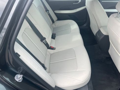 Used 2025 Hyundai Sonata SEL FWD image 39