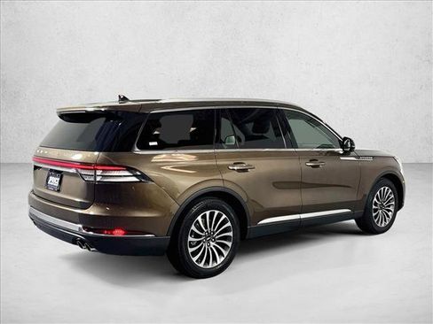 Used 2022 Lincoln Aviator Reserve RWD image 5