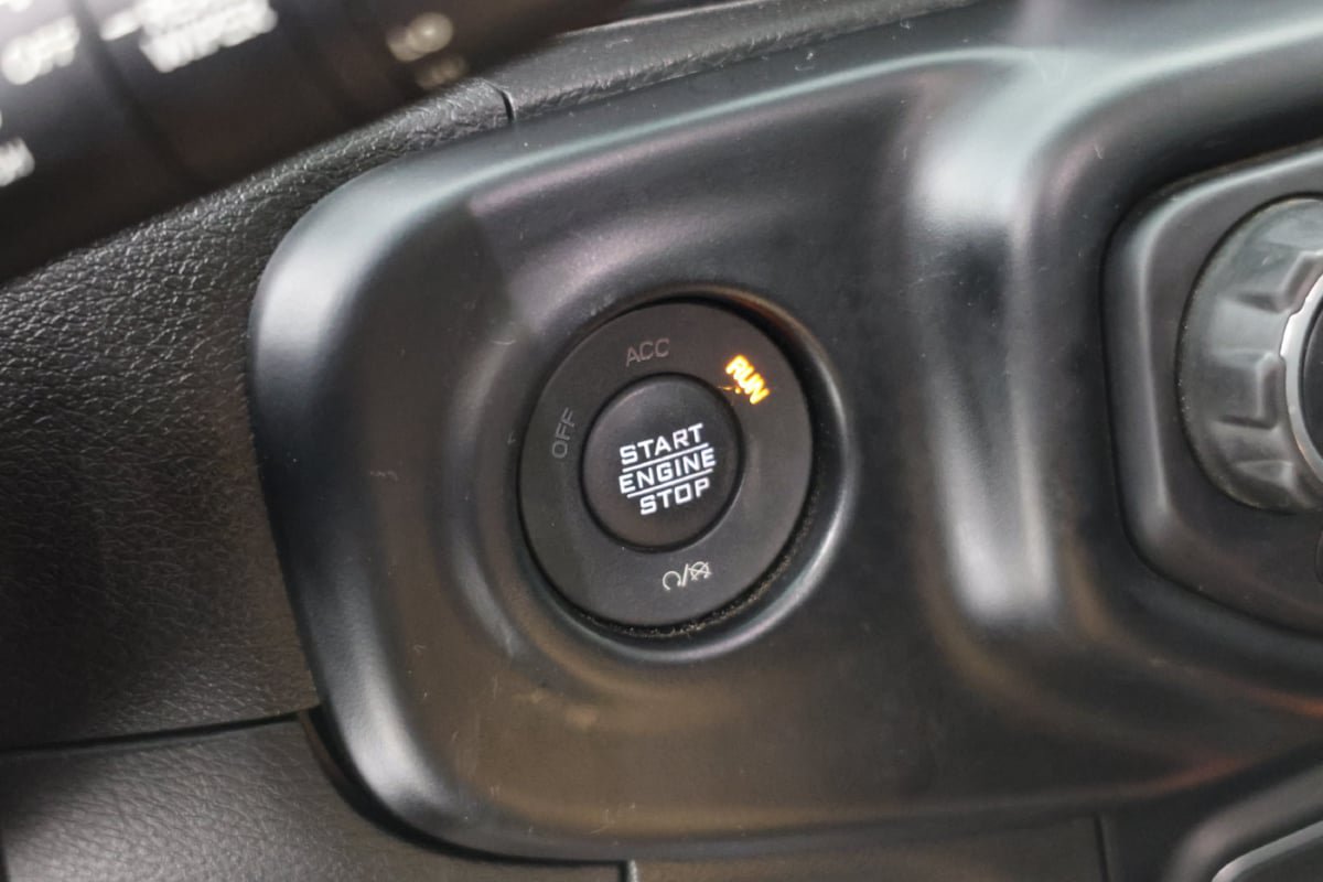 Used 2022 Jeep Wrangler Unlimited Sport AWD/4WD image 19