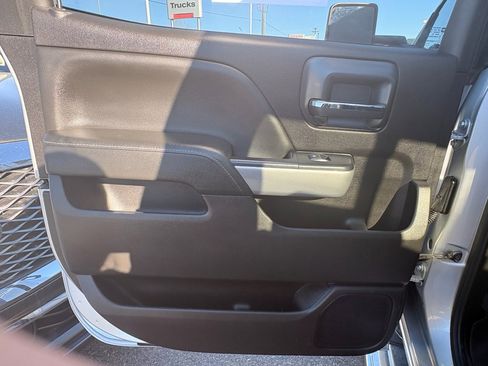 Used 2018 Chevrolet Silverado 3500 LTZ w/ Duramax Plus Package image 11