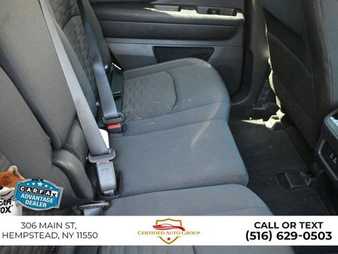 Used 2025 Nissan Pathfinder SV FWD image 30