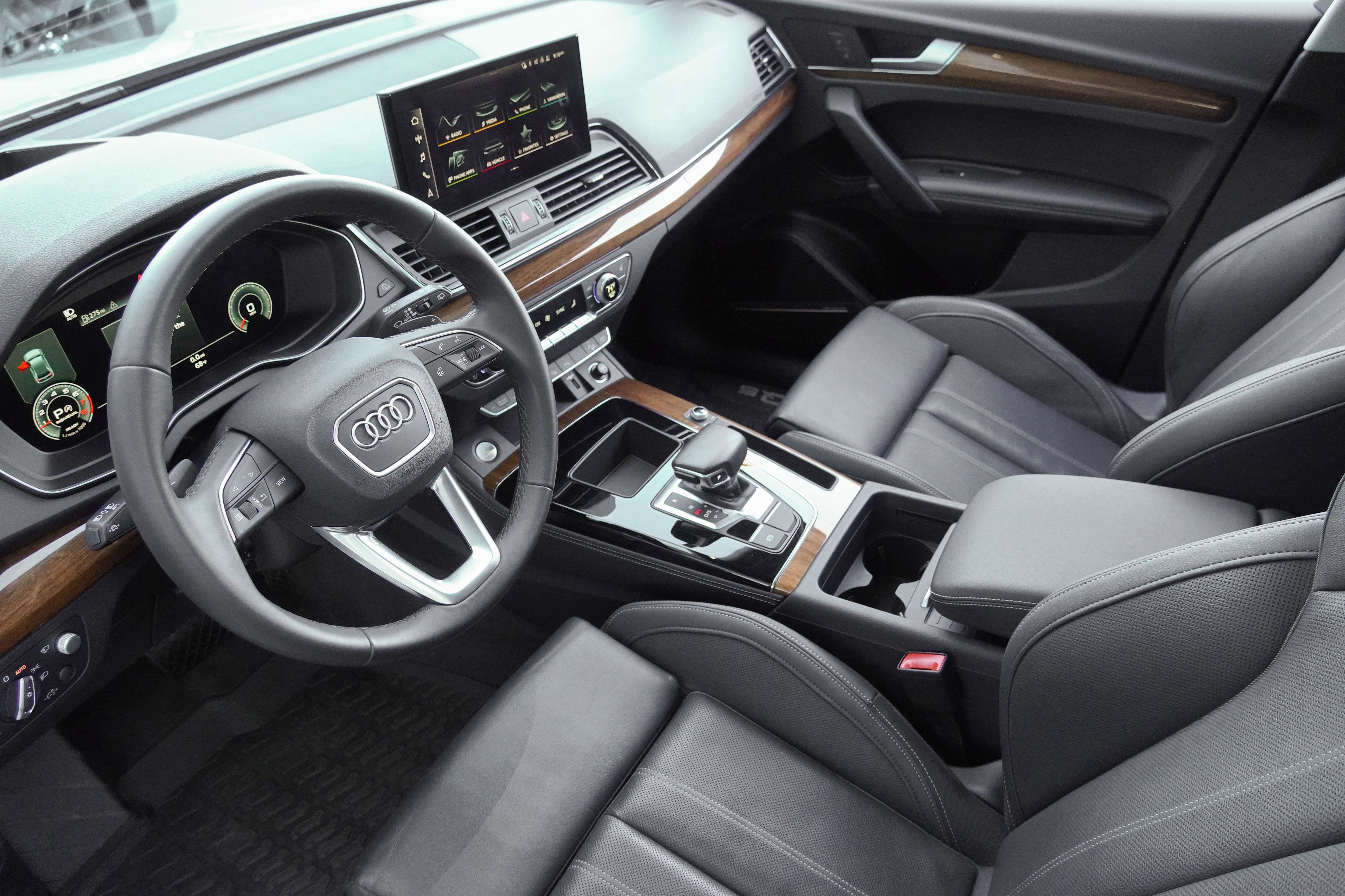 Used 2023 Audi Q5 2.0T Prestige AWD/4WD image 6