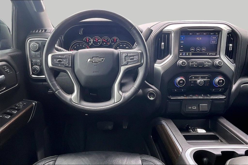 Used 2021 Chevrolet Silverado 1500 RST AWD/4WD image 5